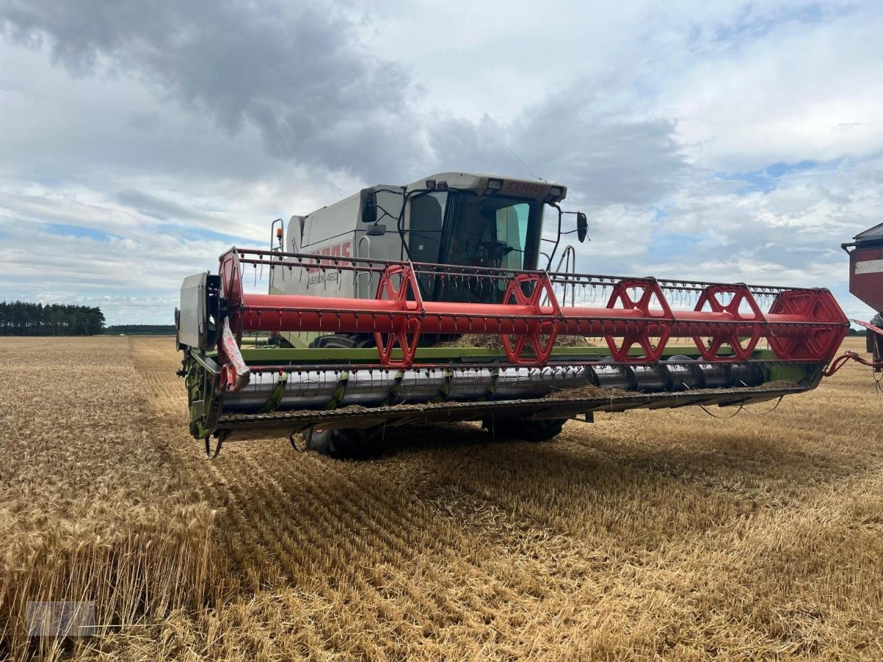 Mähdrescher typu CLAAS Lexion 460, Gebrauchtmaschine v Pragsdorf (Obrázek 2)