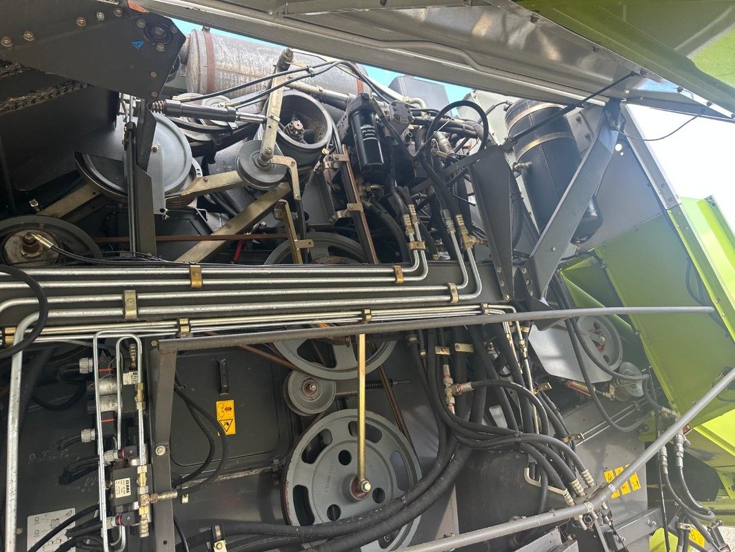Mähdrescher des Typs CLAAS Lexion 470 Allrad Landwirtsmaschine, Gebrauchtmaschine in Schutterzell (Bild 23)