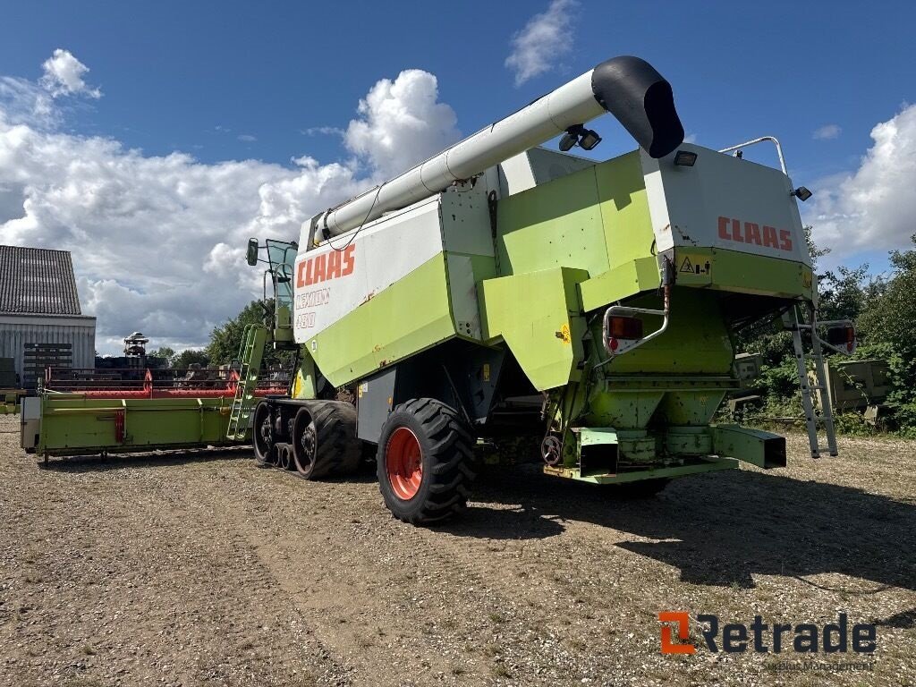 Mähdrescher des Typs CLAAS Lexion 480, Gebrauchtmaschine in Rødovre (Bild 4)