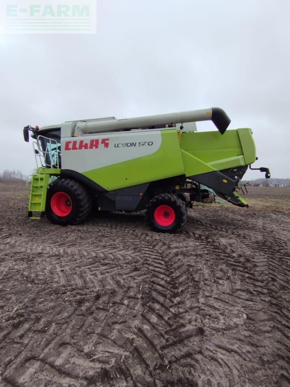 Mähdrescher typu CLAAS Lexion 520, Gebrauchtmaschine v Hamburg (Obrázek 2)