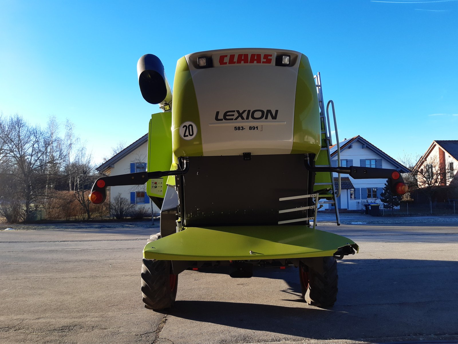 Mähdrescher des Typs CLAAS Lexion 520, Gebrauchtmaschine in Penzing (Bild 8)