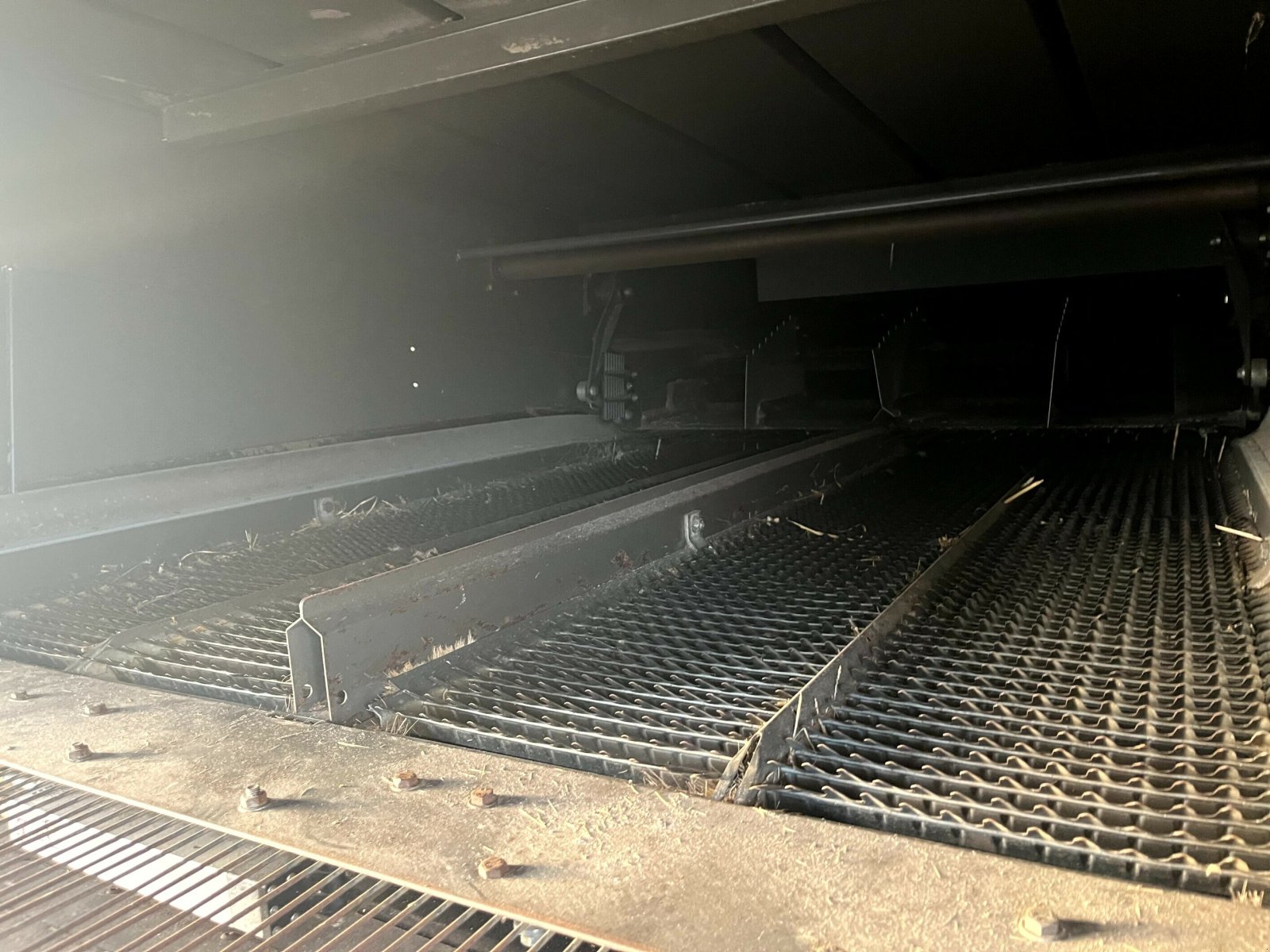 Mähdrescher des Typs CLAAS LEXION 5300 +V680, Gebrauchtmaschine in PONTIVY (Bild 11)