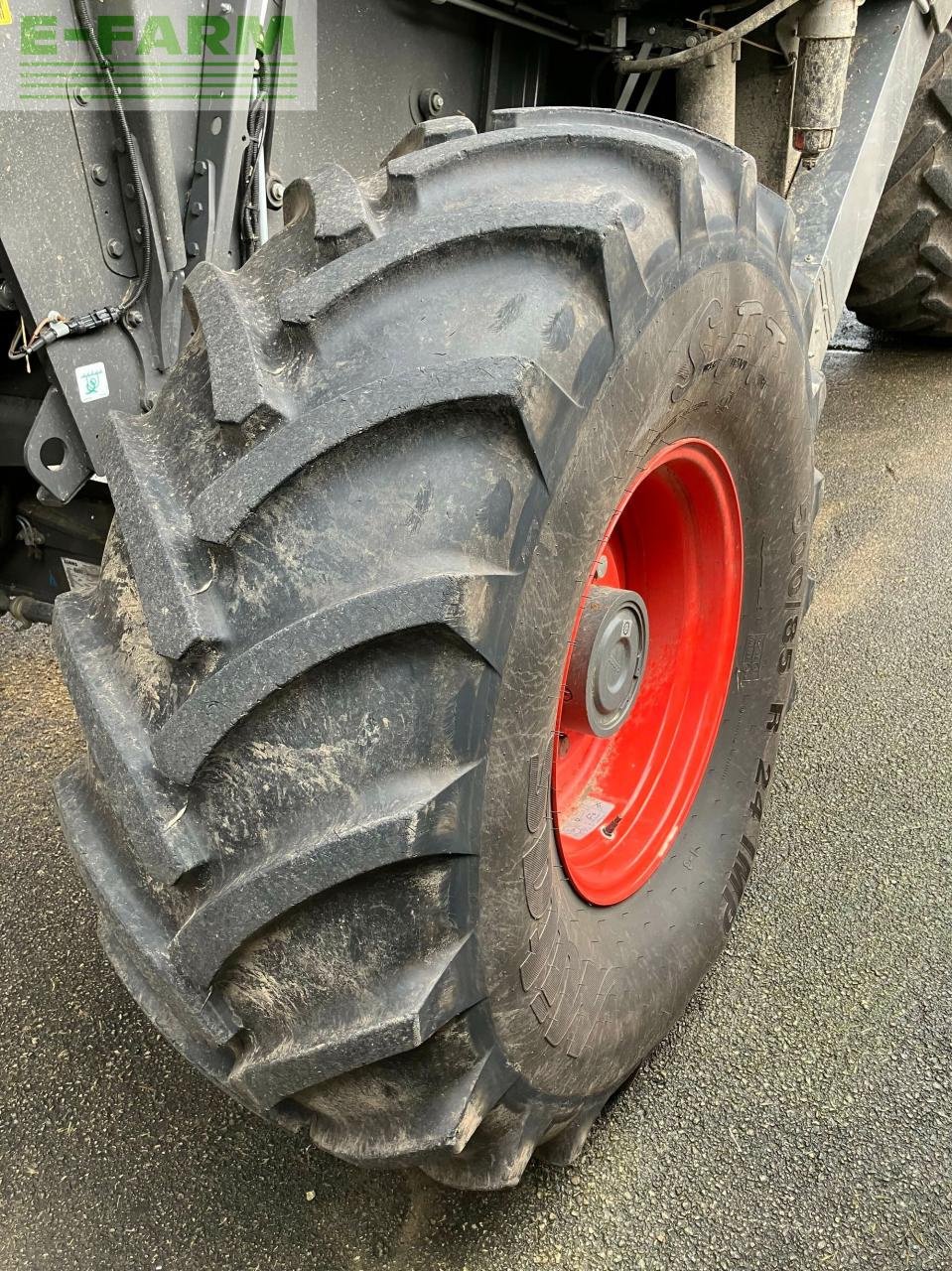 Mähdrescher tip CLAAS lexion 5300, Gebrauchtmaschine in BLENDECQUES (Poză 9)