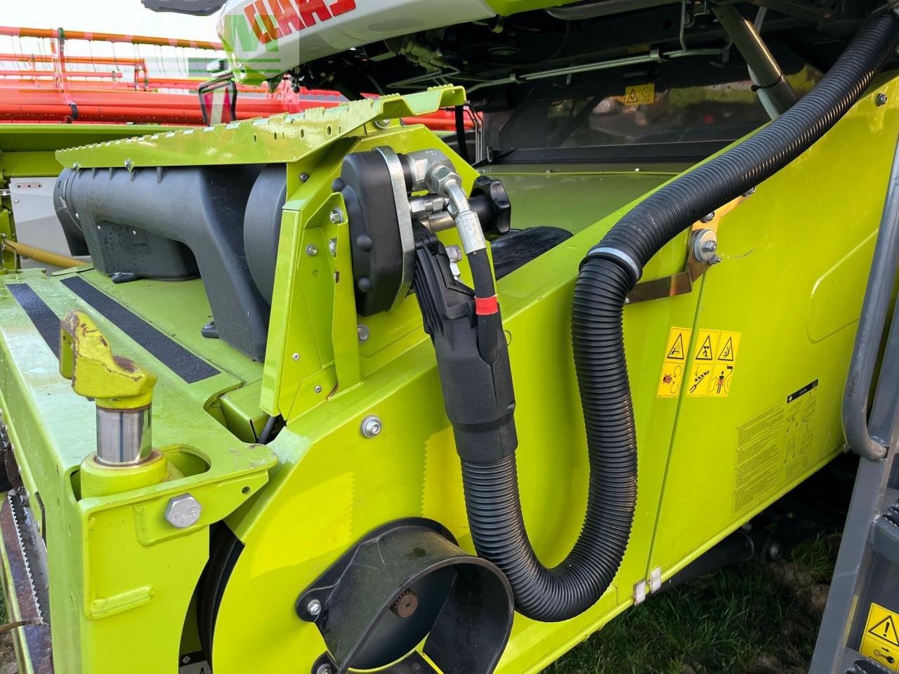 Mähdrescher des Typs CLAAS lexion 5300, Gebrauchtmaschine in PONTIVY (56 - MORBIHAN) (Bild 9)