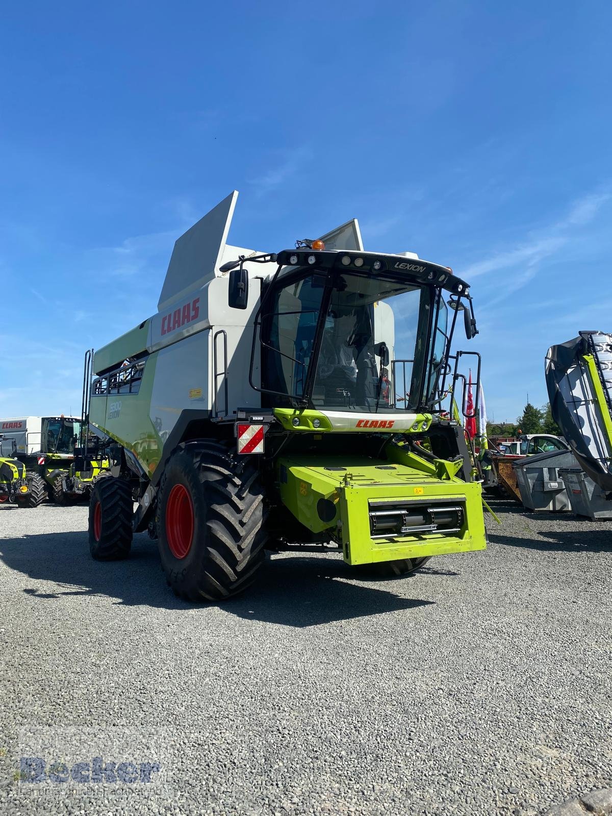 Mähdrescher of the type CLAAS Lexion 5300, Gebrauchtmaschine in Weimar-Niederwalgern (Picture 4)