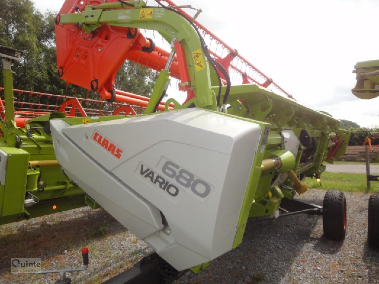 Mähdrescher typu CLAAS Lexion 5300, Gebrauchtmaschine v Lichtenau-Kleinenberg (Obrázok 4)