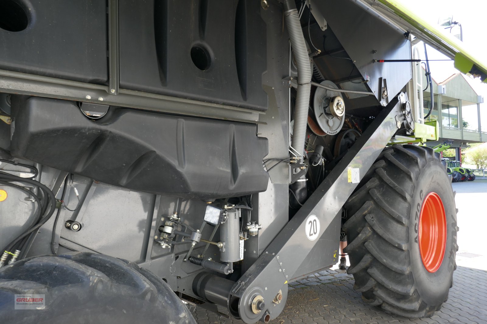 Mähdrescher del tipo CLAAS Lexion 540 C, Gebrauchtmaschine In Dorfen (Immagine 11)