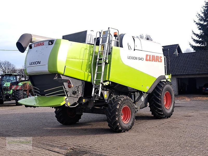 Mähdrescher des Typs CLAAS LEXION 540  erst 1353 Trommelstunden !!!, Gebrauchtmaschine in Leichlingen (Bild 3)