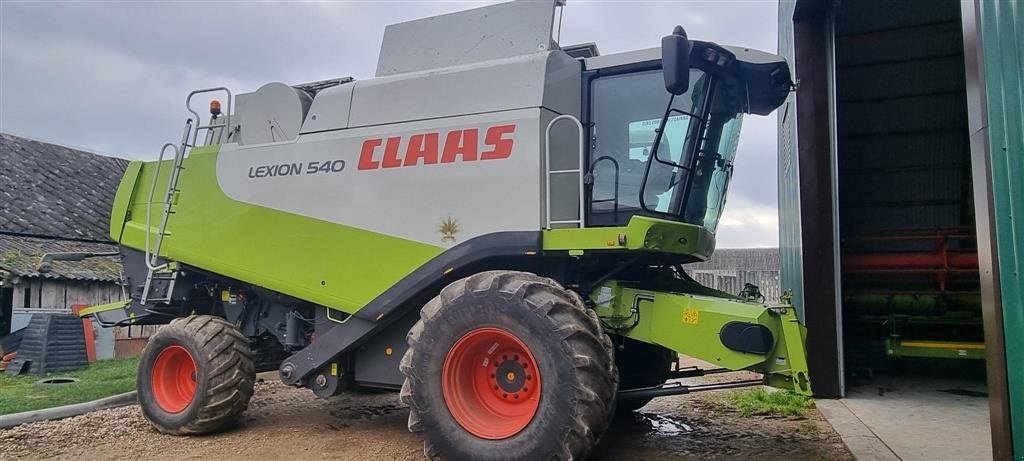 Mähdrescher typu CLAAS LEXION 540 Incl. skærebord., Gebrauchtmaschine v Kolding (Obrázek 2)