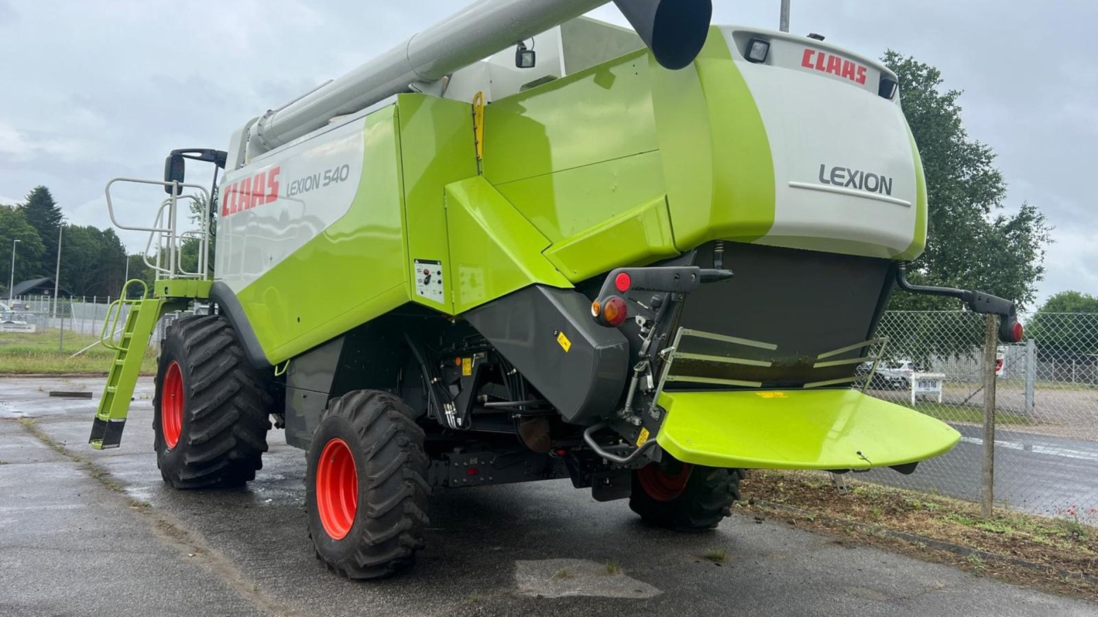 Mähdrescher Türe ait CLAAS LEXION 540, Gebrauchtmaschine içinde Middelfart (resim 4)