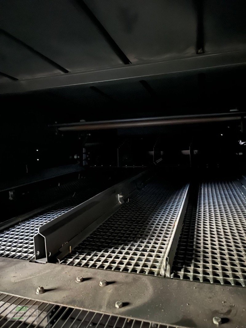 Mähdrescher of the type CLAAS Lexion 5400 Adva, Gebrauchtmaschine in Georgsheil (Picture 4)