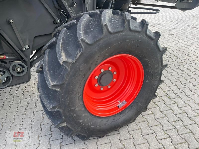 Mähdrescher des Typs CLAAS LEXION 5400 E5, Vorführmaschine in Hartmannsdorf (Bild 9)