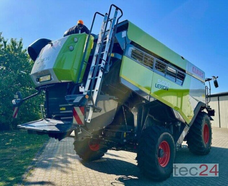 Mähdrescher vrste CLAAS Lexion 5400 mit Schneidwerk, Vorführmaschine v Östringen (Slika 11)
