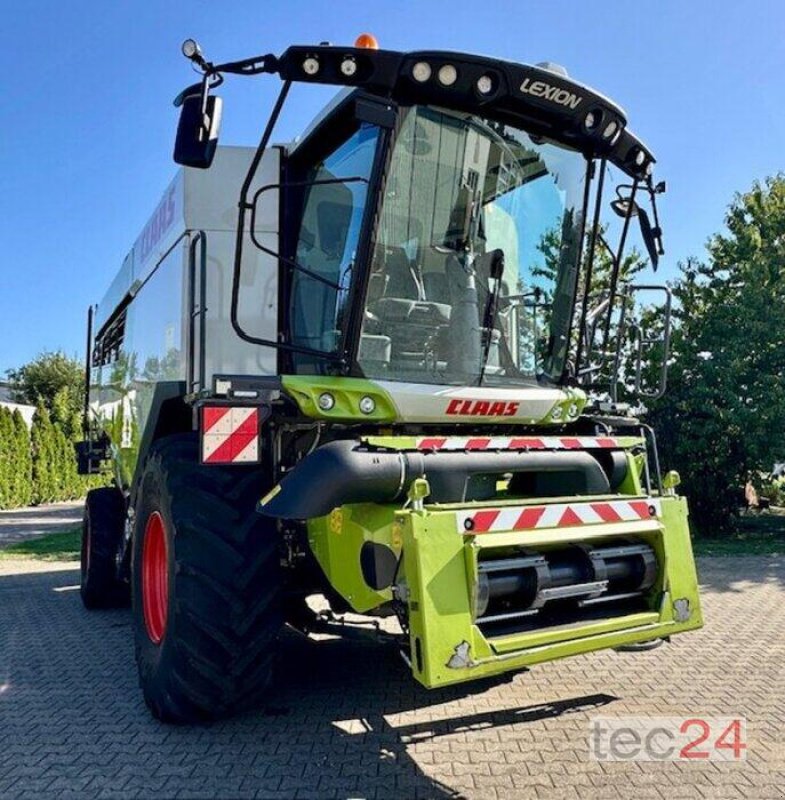 Mähdrescher vrste CLAAS Lexion 5400 mit Schneidwerk, Vorführmaschine v Östringen (Slika 9)