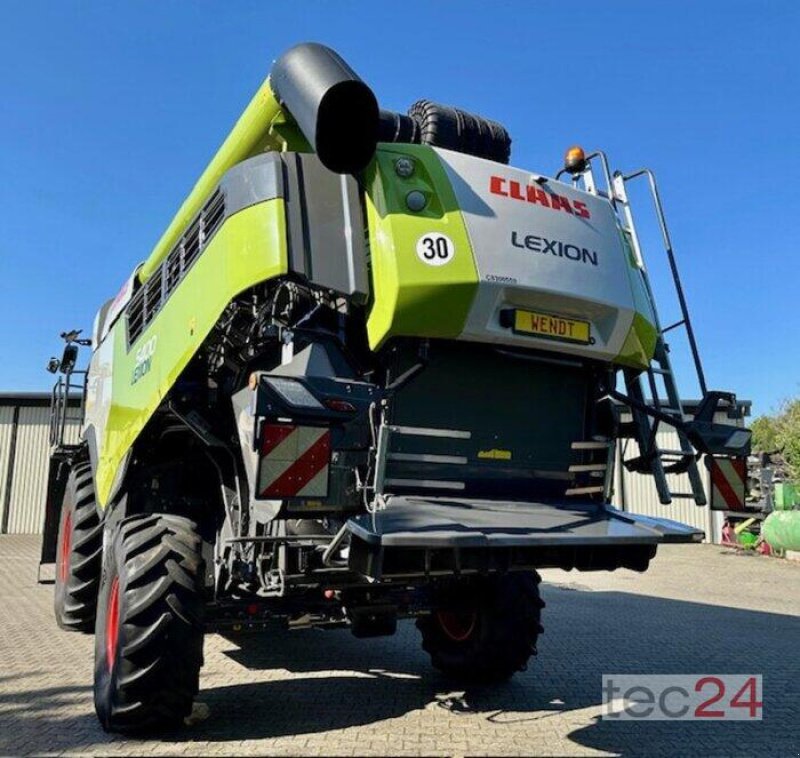 Mähdrescher tip CLAAS Lexion 5400 mit Schneidwerk, Vorführmaschine in Östringen (Poză 8)