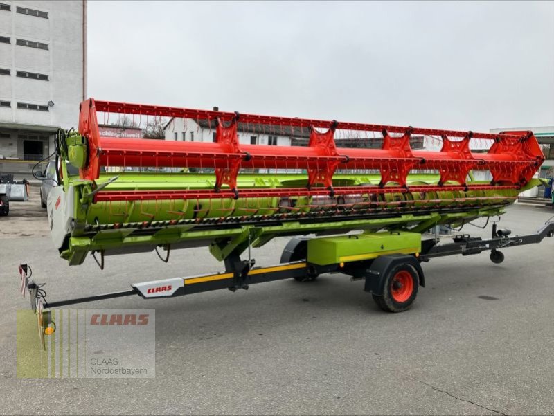 Mähdrescher Türe ait CLAAS LEXION 5400 + V770 RAPSMESSER, Gebrauchtmaschine içinde Cham (resim 8)