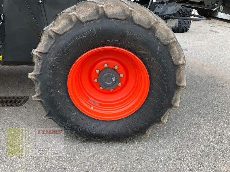 Mähdrescher Türe ait CLAAS LEXION 5400 + V770 RAPSMESSER, Gebrauchtmaschine içinde Cham (resim 20)