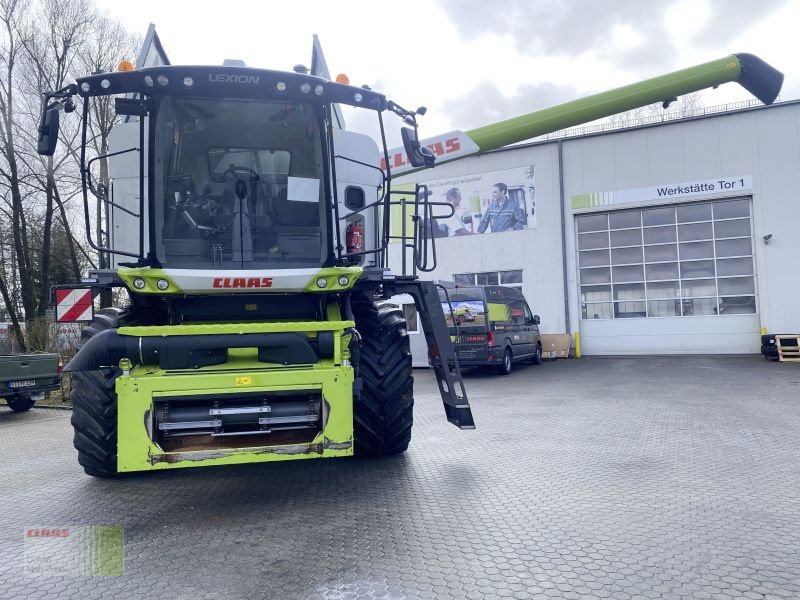 Mähdrescher des Typs CLAAS LEXION 5400, Gebrauchtmaschine in Vohburg (Bild 4)
