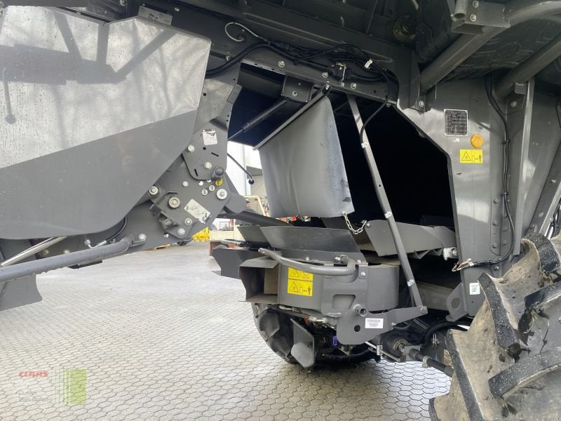 Mähdrescher des Typs CLAAS LEXION 5400, Gebrauchtmaschine in Vohburg (Bild 8)