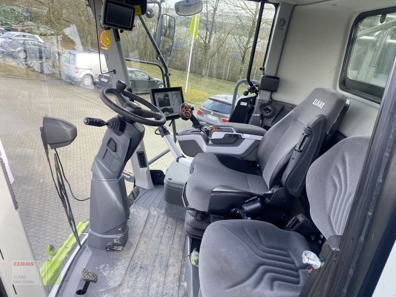 Mähdrescher des Typs CLAAS LEXION 5400, Gebrauchtmaschine in Vohburg (Bild 10)