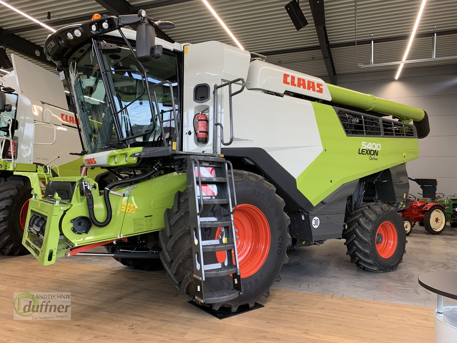 Mähdrescher tip CLAAS Lexion 5400, Gebrauchtmaschine in Hohentengen (Poză 1)