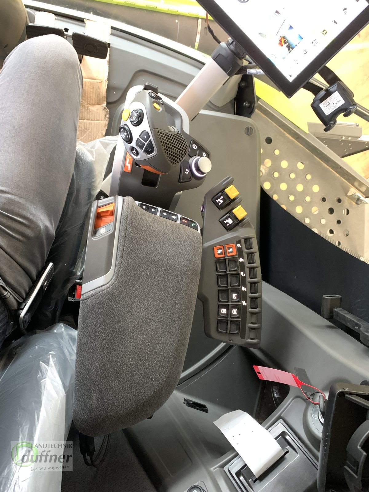 Mähdrescher tip CLAAS Lexion 5400, Gebrauchtmaschine in Hohentengen (Poză 7)