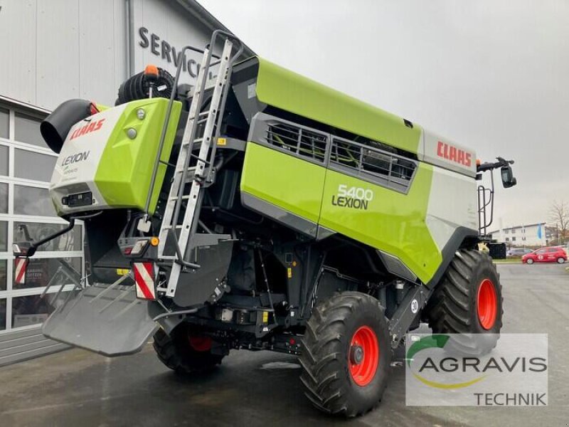 Mähdrescher typu CLAAS LEXION 5400, Gebrauchtmaschine v Fritzlar (Obrázek 8)