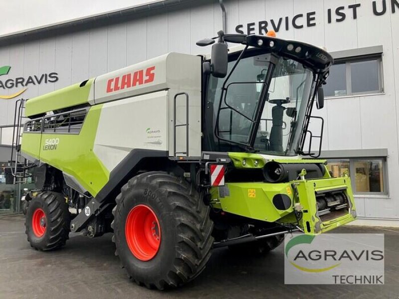 Mähdrescher typu CLAAS LEXION 5400, Gebrauchtmaschine v Fritzlar (Obrázek 5)