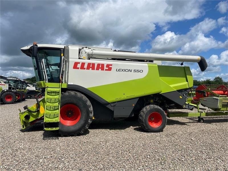 Mähdrescher of the type CLAAS Lexion 550 2356 høsttimer, Gebrauchtmaschine in Ribe (Picture 21)
