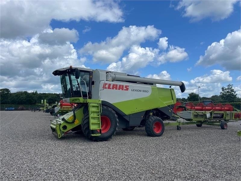 Mähdrescher of the type CLAAS Lexion 550 2356 høsttimer, Gebrauchtmaschine in Ribe (Picture 14)