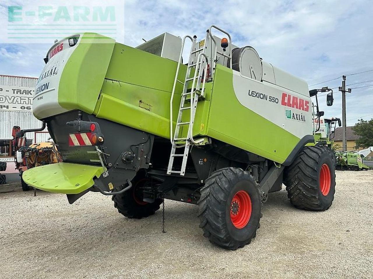 Mähdrescher tip CLAAS lexion 550, Gebrauchtmaschine in SZEGED (Poză 5)