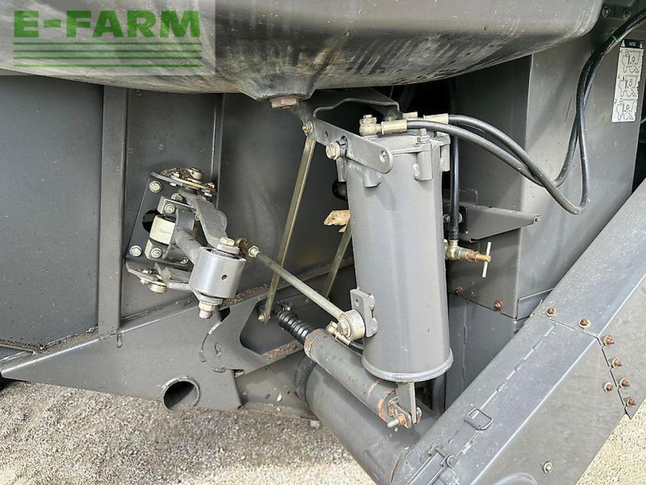 Mähdrescher tip CLAAS lexion 550, Gebrauchtmaschine in SZEGED (Poză 18)