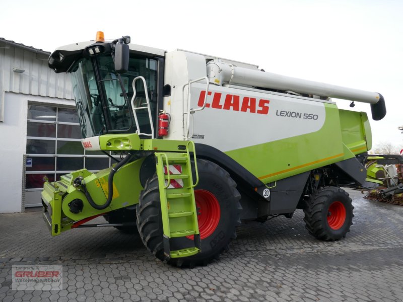 Mähdrescher des Typs CLAAS Lexion 550, Gebrauchtmaschine in Dorfen (Bild 1)