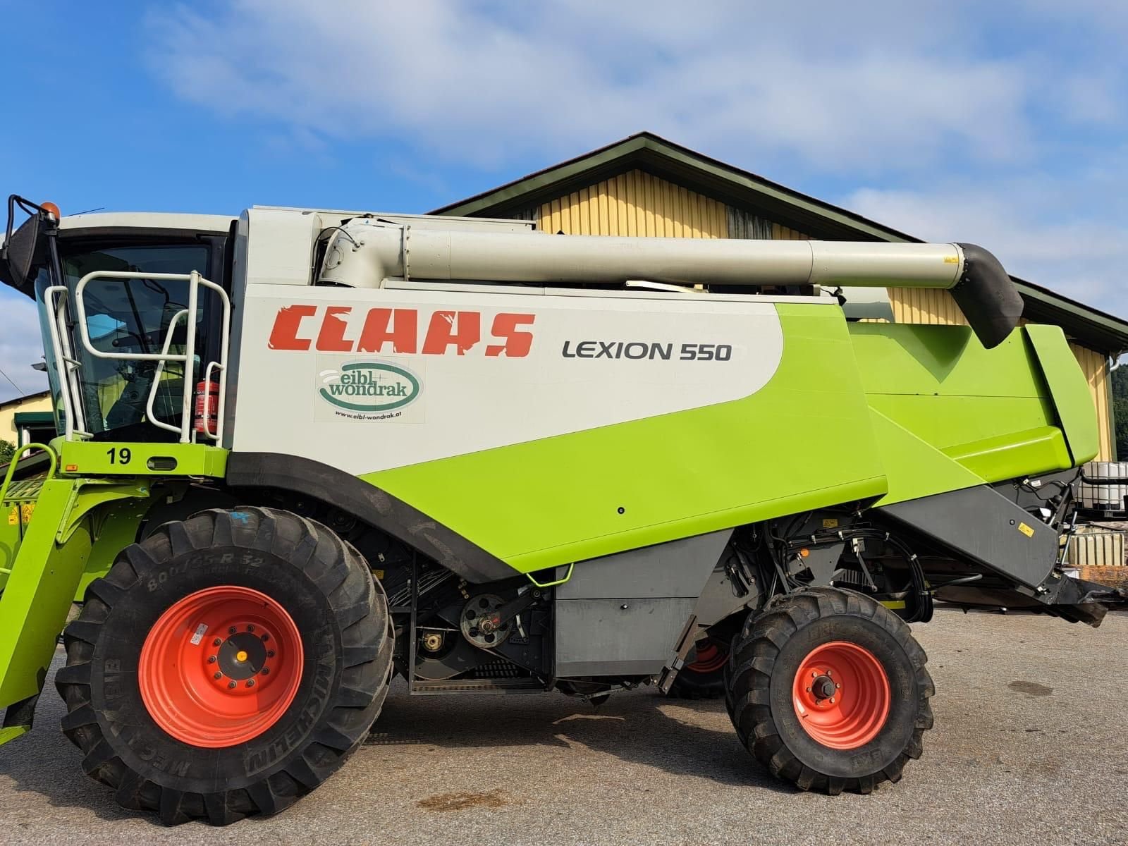 Mähdrescher des Typs CLAAS Lexion 550, Gebrauchtmaschine in Grund (Bild 1)