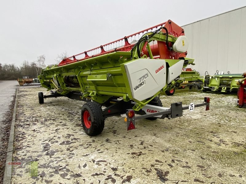 Mähdrescher des Typs CLAAS LEXION 5500 MONTANA ALLRAD, Gebrauchtmaschine in Vohburg (Bild 16)
