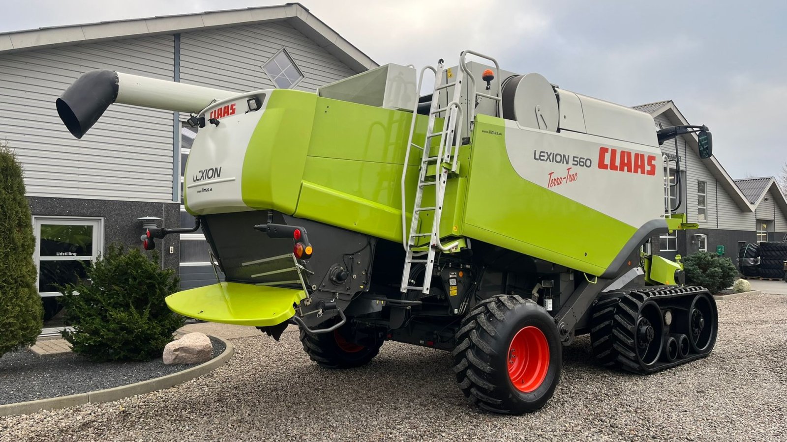 Mähdrescher del tipo CLAAS LEXION 560 Med ny bælter og 4wd, Gebrauchtmaschine en Lintrup (Imagen 20)