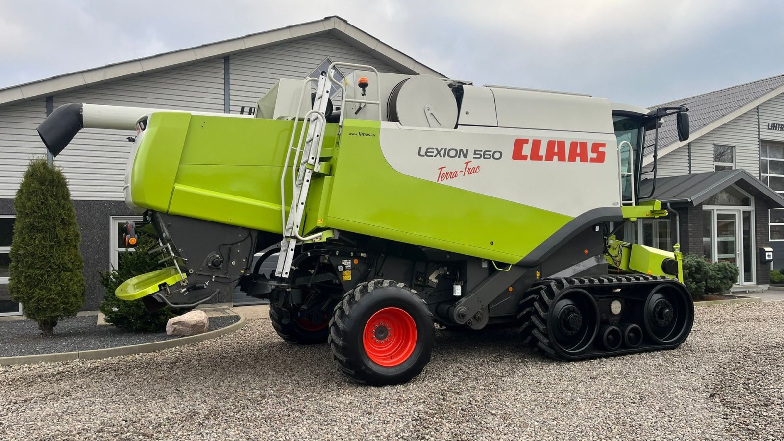 Mähdrescher del tipo CLAAS LEXION 560 Med ny bælter og 4wd, Gebrauchtmaschine en Lintrup (Imagen 19)
