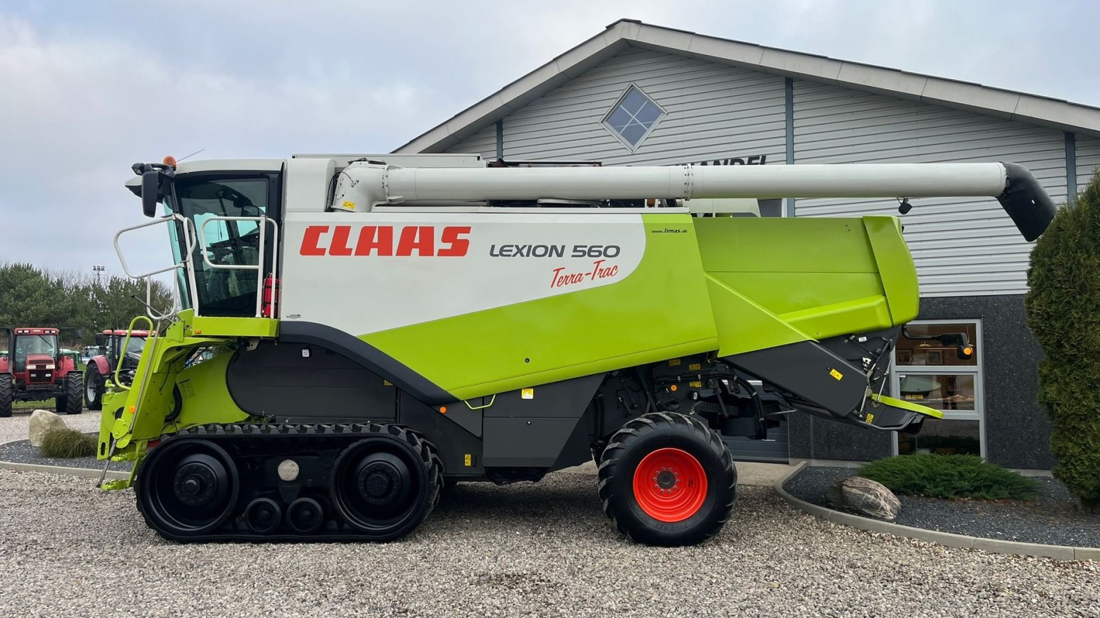 Mähdrescher del tipo CLAAS LEXION 560 Med ny bælter og 4wd, Gebrauchtmaschine en Lintrup (Imagen 17)