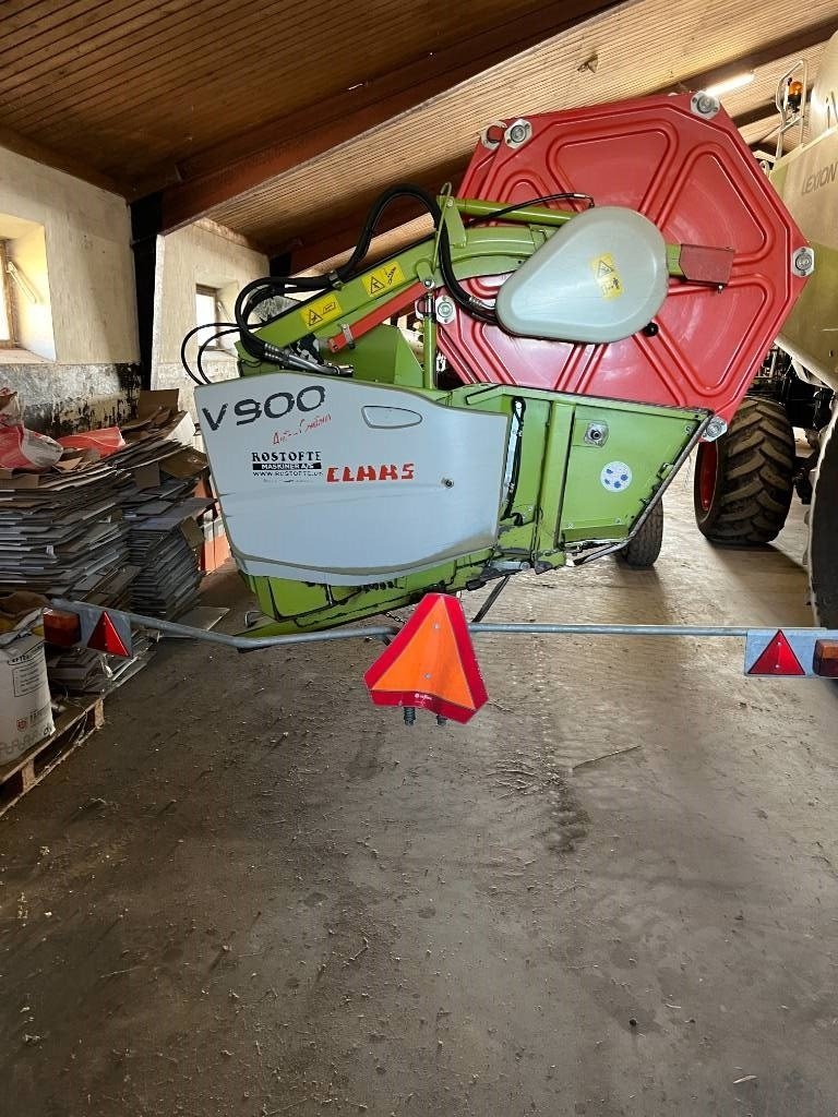 Mähdrescher of the type CLAAS Lexion 560, Gebrauchtmaschine in Mern (Picture 10)