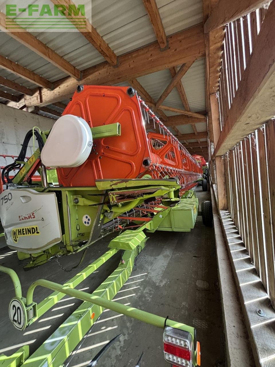 Mähdrescher typu CLAAS lexion 560, Gebrauchtmaschine v WIESELBURG (Obrázek 14)