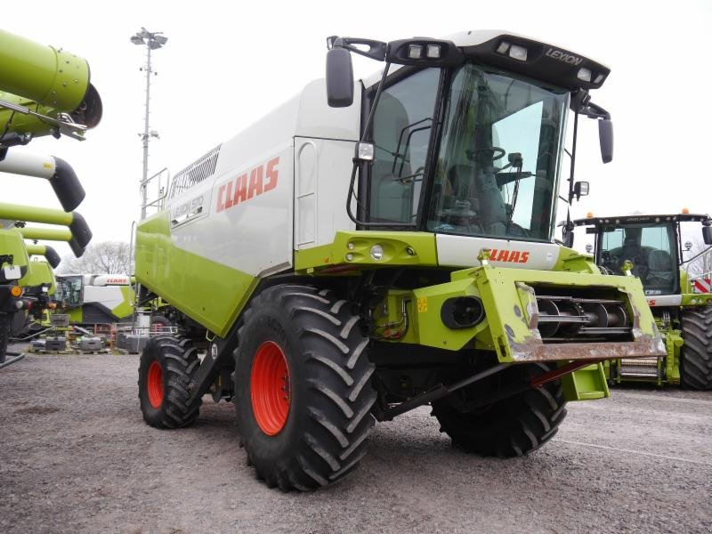 Mähdrescher of the type CLAAS LEXION 570 ALLRAD, Gebrauchtmaschine in Landsberg (Picture 1)
