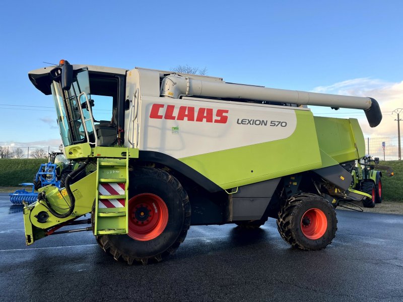 Mähdrescher van het type CLAAS LEXION 570 CEREALIERES !2100HB, Gebrauchtmaschine in PONTIVY (Foto 1)