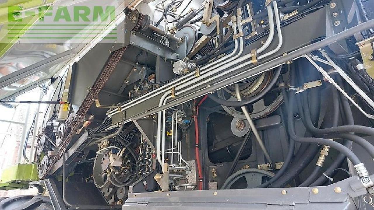 Mähdrescher типа CLAAS lexion 570 montana, 3d, mit vario 750, laser pilot, Gebrauchtmaschine в WALDKAPPEL-BISCHHAUSEN (Фотография 22)