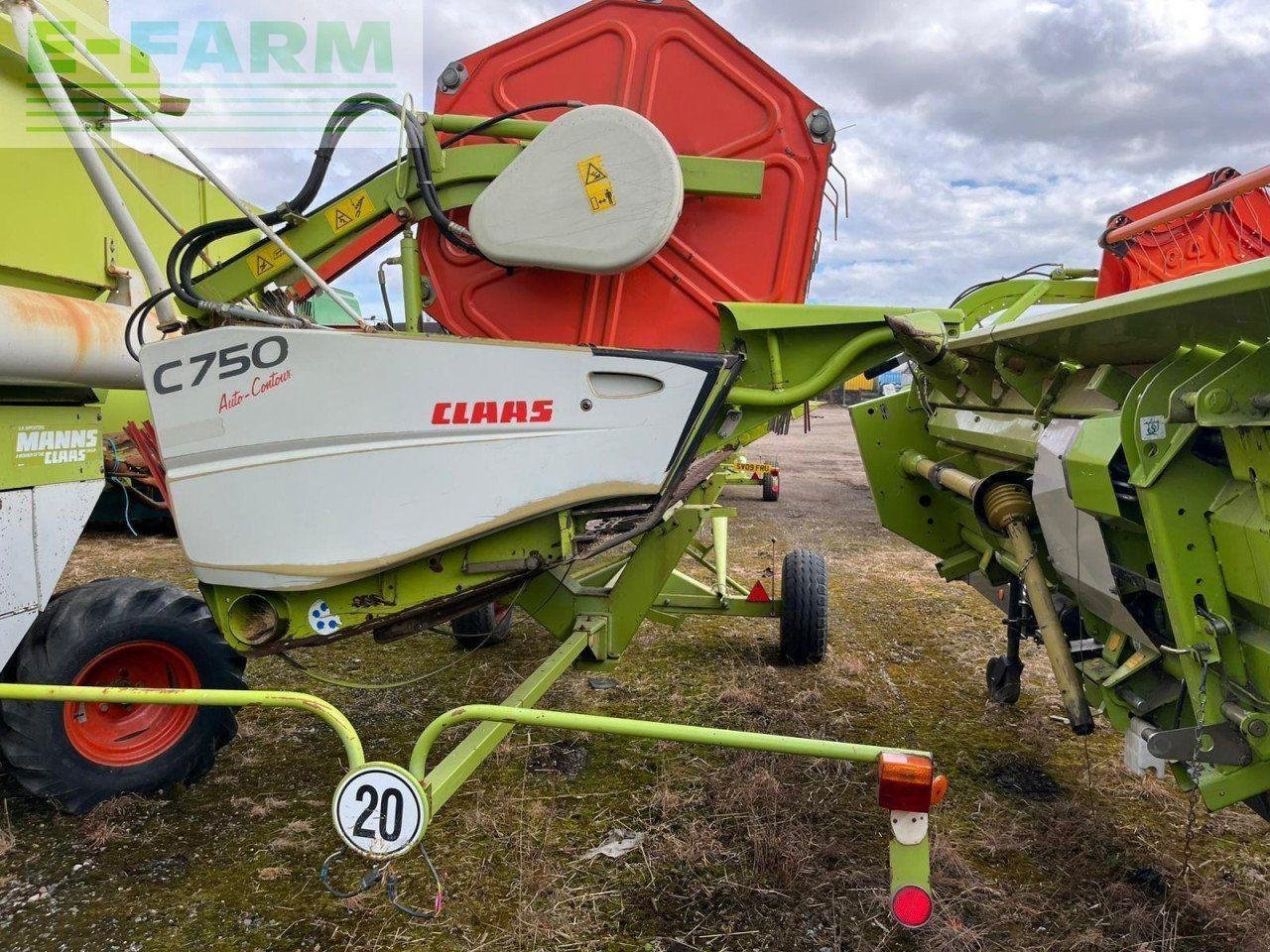 Mähdrescher typu CLAAS LEXION 570 MONTANA, Gebrauchtmaschine v HUNTLY (Obrázek 9)