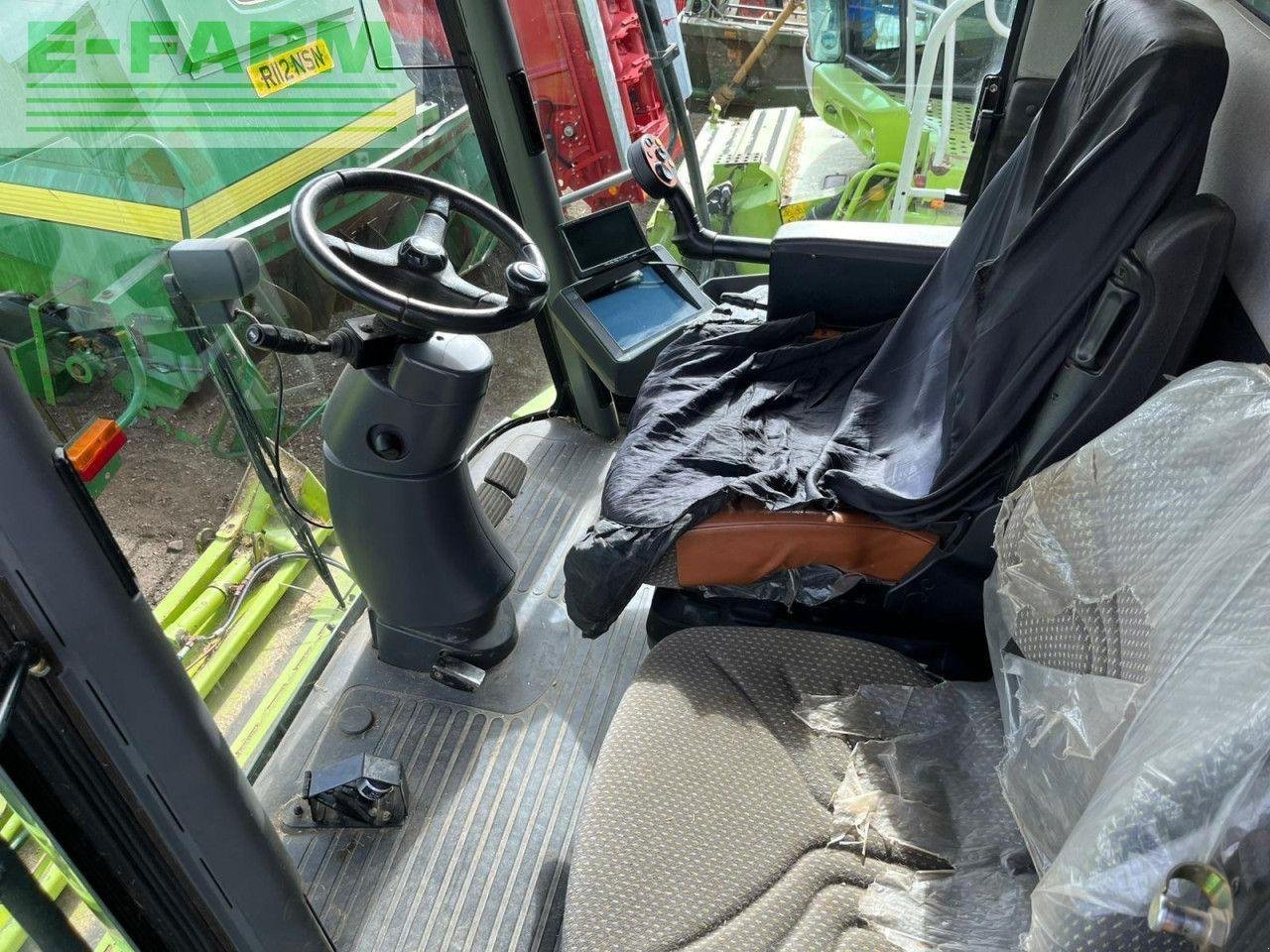 Mähdrescher typu CLAAS LEXION 570 MONTANA, Gebrauchtmaschine v HUNTLY (Obrázek 10)