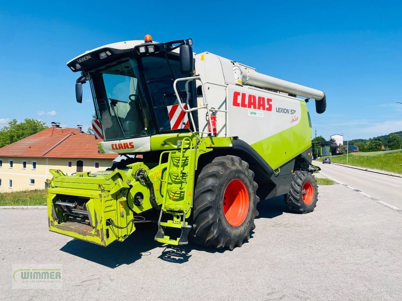 Mähdrescher des Typs CLAAS Lexion 570 Montana, Gebrauchtmaschine in Kematen (Bild 1)