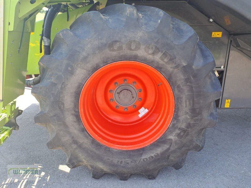 Mähdrescher des Typs CLAAS Lexion 570 Montana, Gebrauchtmaschine in Kematen (Bild 11)