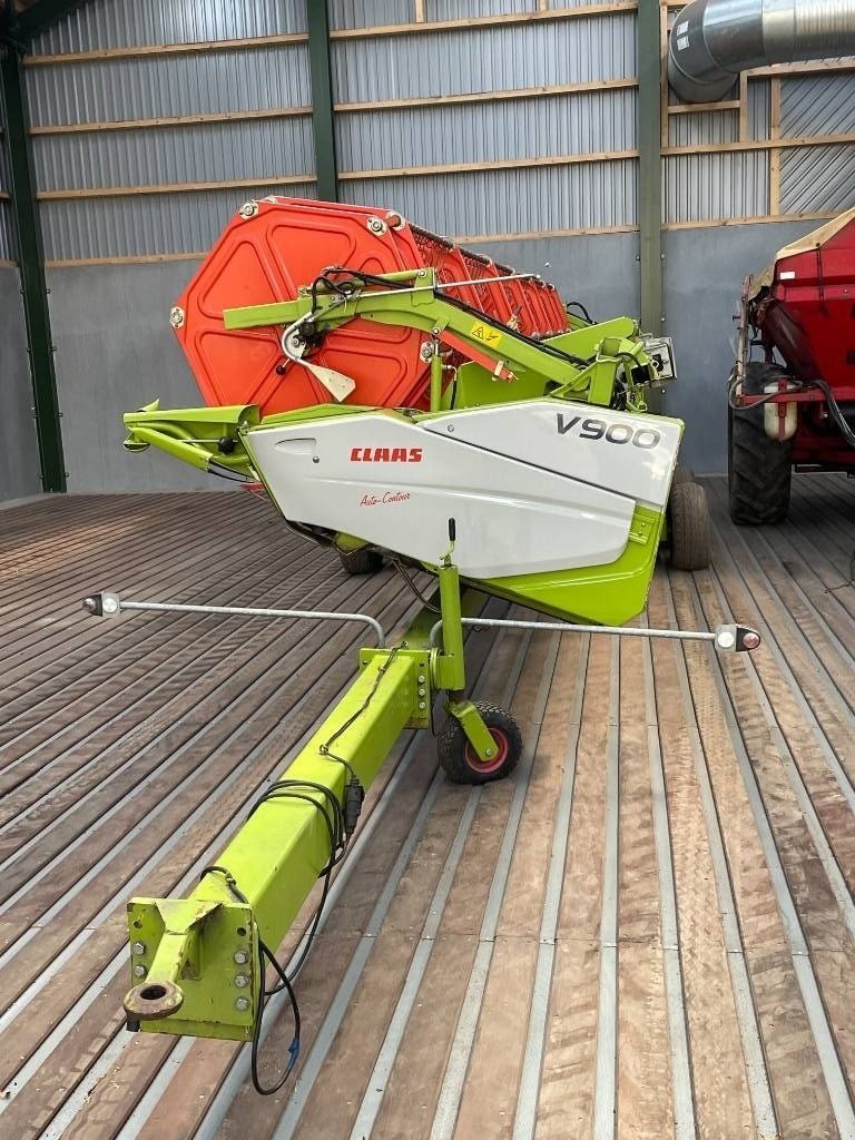 Mähdrescher of the type CLAAS Lexion 570 TT, Gebrauchtmaschine in Mern (Picture 12)