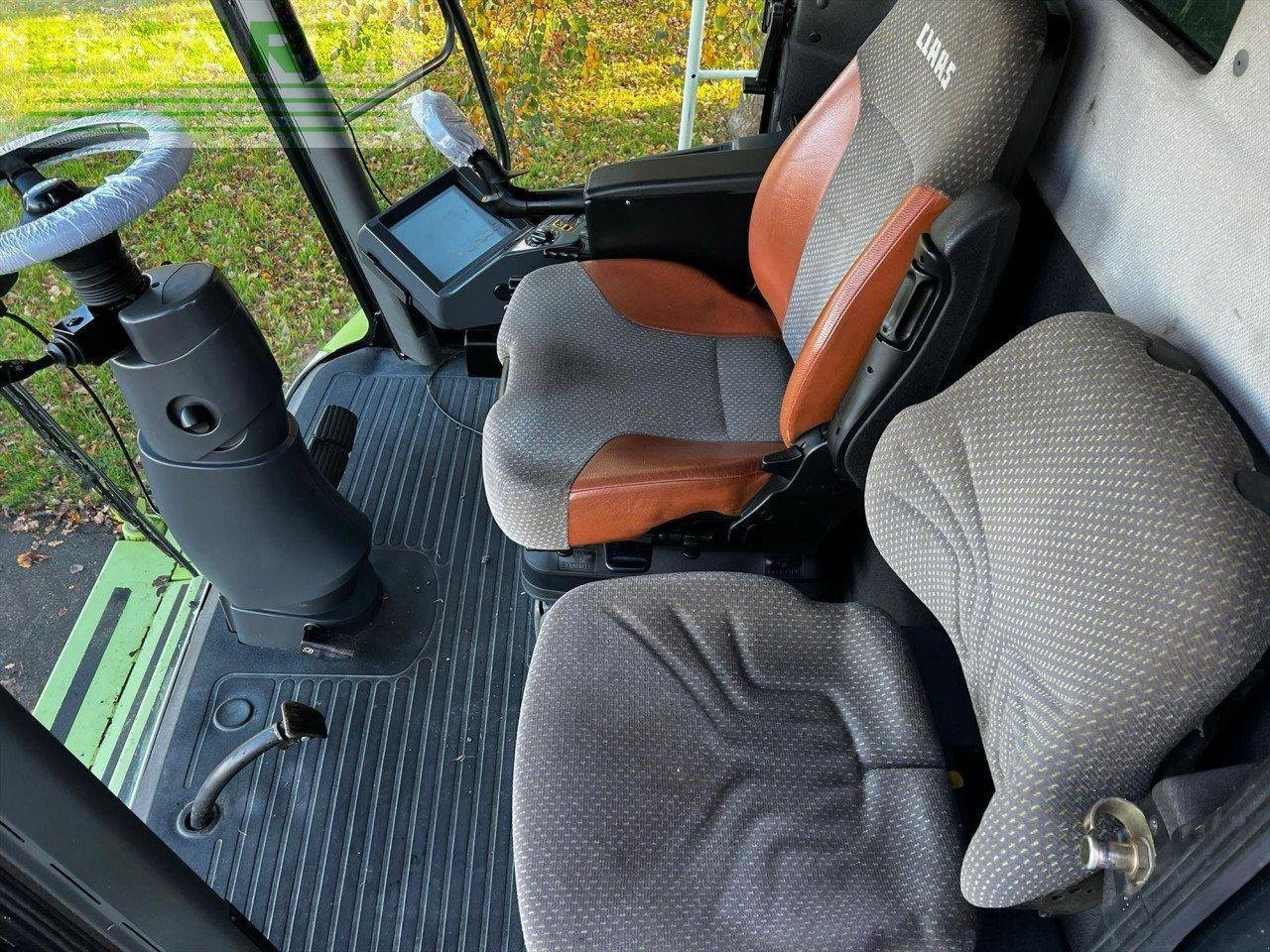 Mähdrescher typu CLAAS LEXION 570+ TT, Gebrauchtmaschine v MAIDSTONE ROAD, HEADCORN (Obrázek 9)