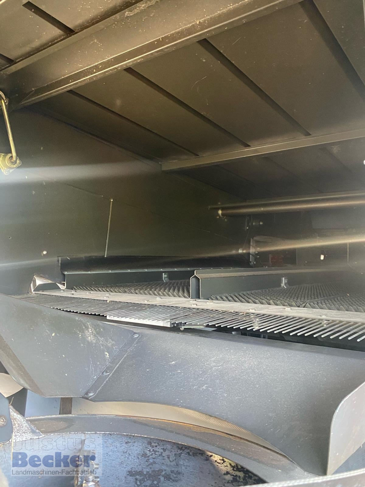 Mähdrescher del tipo CLAAS Lexion 570 TT, Gebrauchtmaschine In Weimar-Niederwalgern (Immagine 13)